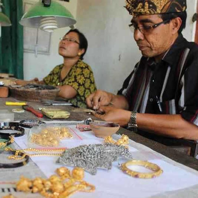 Canggu: Make Your Own Silver Jewelry Class - Explore Balinese Silver Craftsmanship