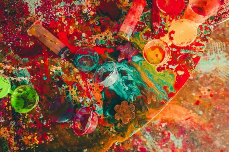 Canggu: Neon paint under UV lights, with fun and unusual tools - Authentic Traveler Perspectives