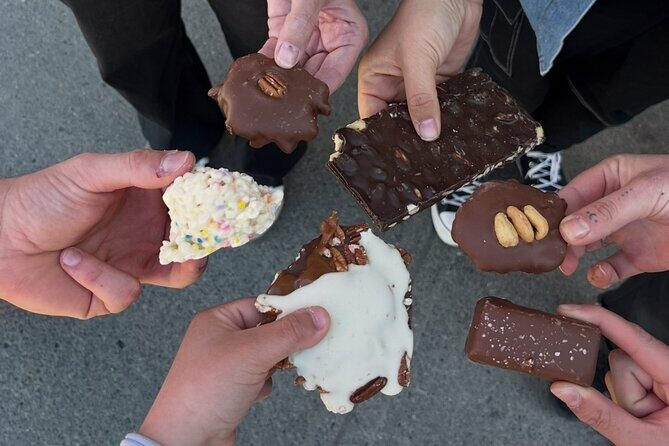Canmore Town Walking Tour with Refreshment and Sweet Treat - Key Points