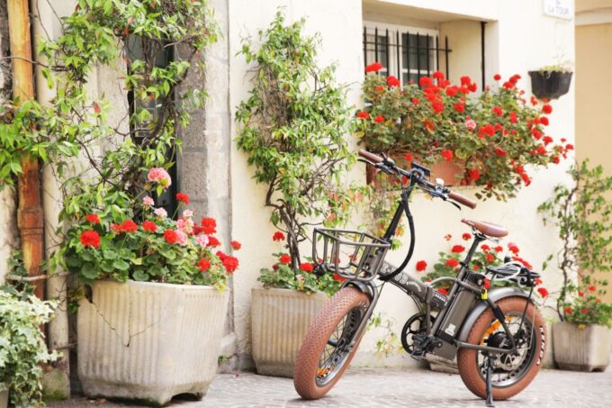Cannes 2.5-Hour E-bike Tour - Customer Reviews and Ratings