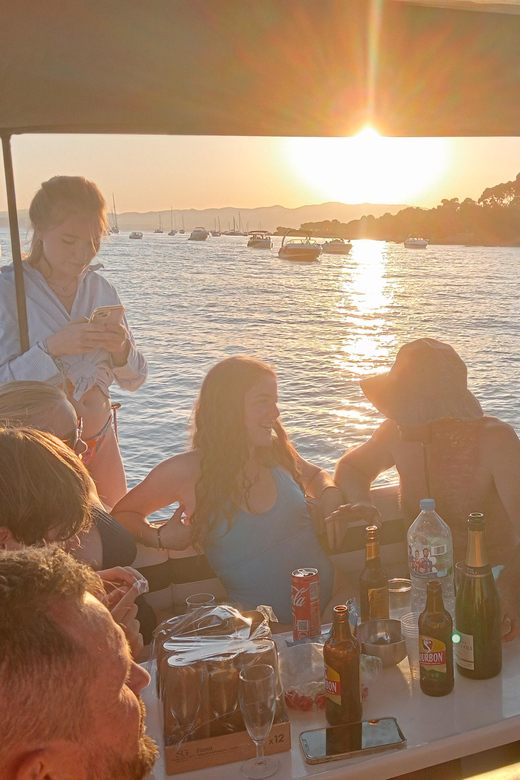 Cannes : Mandelieu Sunset by Private Boat - Inclusions and Pricing