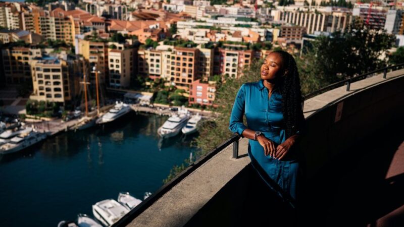 Cannes: Photo Shoot With a Private Vacation Photographer - Professionally Edited Photos Delivery