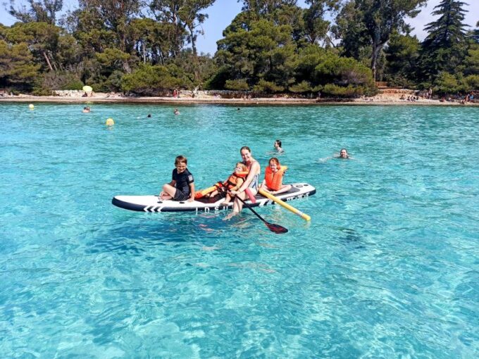 Cannes: Private Boat Trip to Lerins Islands & Cap Dantibes - Getting to the Marina