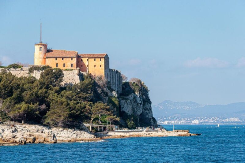 Cannes: Private Exclusive History Tour With a Local Expert - Cannes Transformation to Resort
