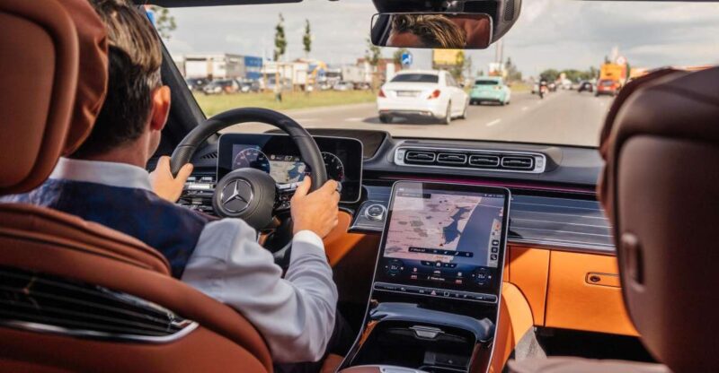 Cannes: Private Transfer To/From Saint-Tropez - Courteous and Professional Drivers