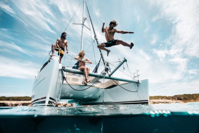Cannigione: Catamaran Daily Tour to La Maddalena Archipelago - Meeting Point