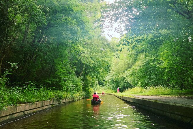 Canoe Aqueduct Tours Llangollen - Paddling Across the Aqueduct