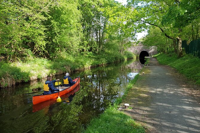 Canoe Trip Over the Pontcysyllte Aqueduct - Safety Measures and Inclusions