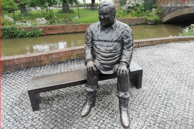 Canterbury: Quirky Self-Guided Smartphone Heritage Walks - Exploring Canterburys History