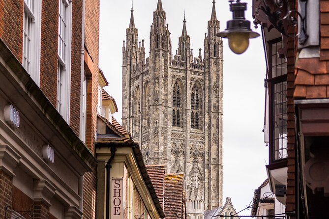 Canterbury Tour App, Hidden Gems Game and Big Britain Quiz (1 Day Pass) UK - Flexible Sightseeing With Christmas Special