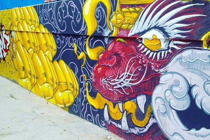 Canvas & Concrete: An Afternoon of Contemporary Art in Phnom Penh - Final Stop and Cocktails