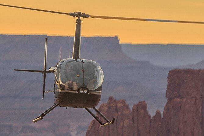 Canyon Country Sunset Helicopter Tour - Tour Experience