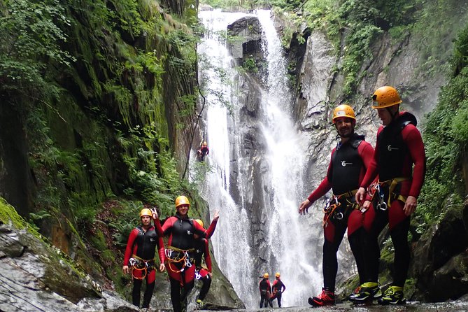 Canyoning Advanced Day Trip - Guided Experience