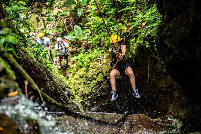 Canyoning Adventure Rappelling Waterfalls in Arenal Volcano - Group Size and Capacity