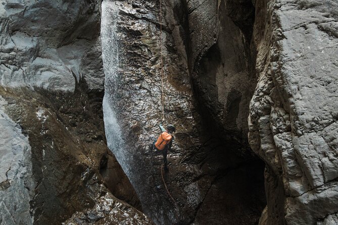 Canyoning Half Day - Heart Creek - Beginner Friendly - Waivers and Safety