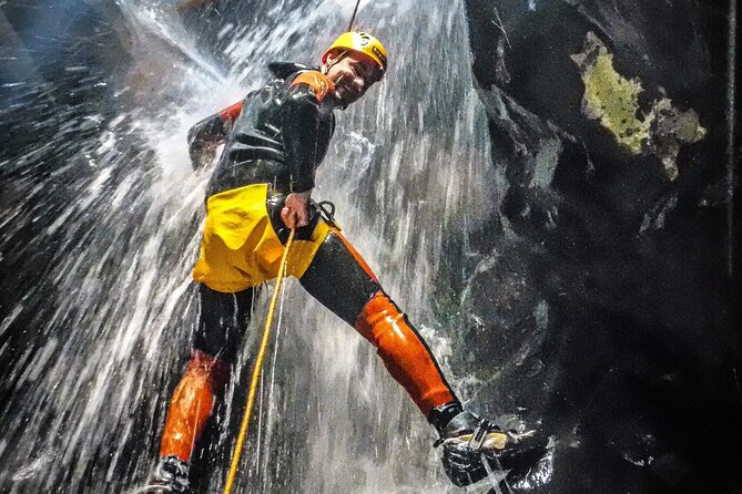 Canyoning in Salto Do Cabrito (São Miguel - Azores) - Duration and Group Size