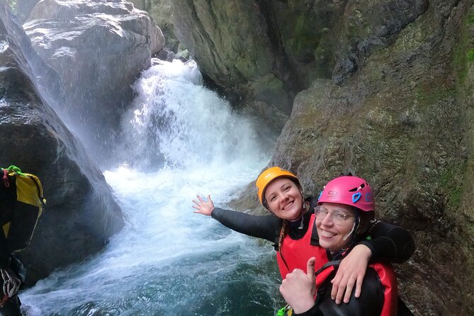 Canyoning Tour in Niyodogawa's Most Beautiful Gorge - Health and Safety Considerations