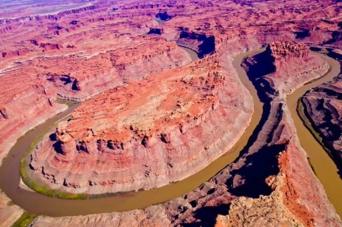 Canyonlands and Arches National Park: Scenic Airplane Flight - Group Size and Guide