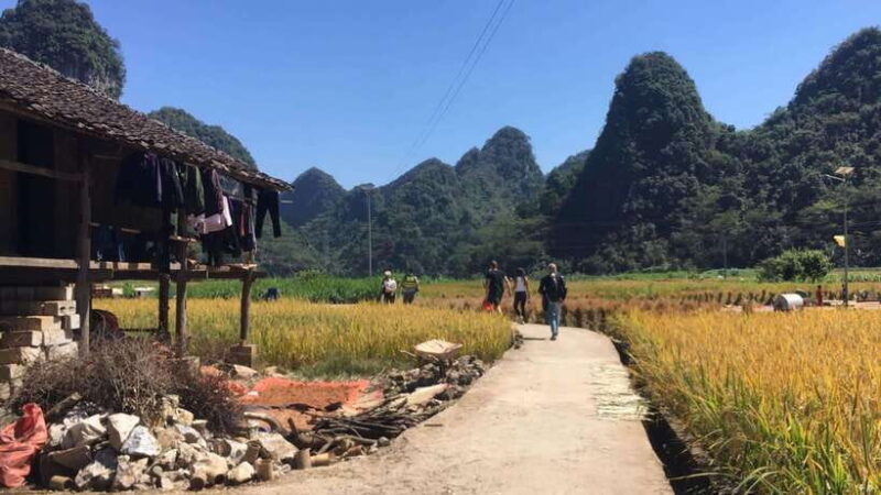 Cao Bang: 3-Day Cao Bang Loop Tour Visit Local Village - Accommodation and Meals