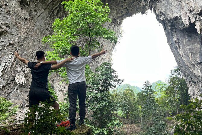 Cao Bang: Ban Gioc Waterfall Full 1 Day Tour with Local Guide - Key Points