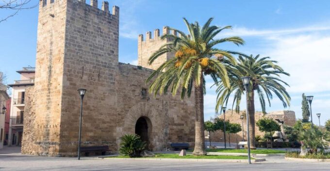 Cap De Formentor: Market, Beach, and Alcudia Tour - Booking and Cancellation