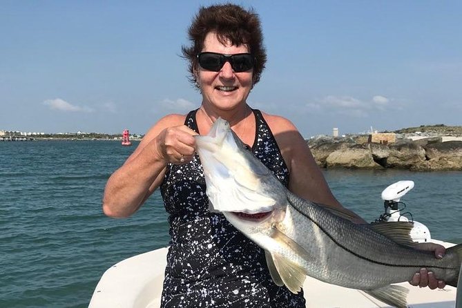 Cape Canaveral Inshore Fishing Charter - Boat Capacity and Amenities