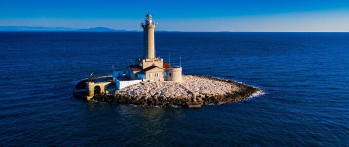 Cape Kamenjak: Guided Kayak Tours Snorkeling, Cave & Cliff - Kayaking and Water Activities