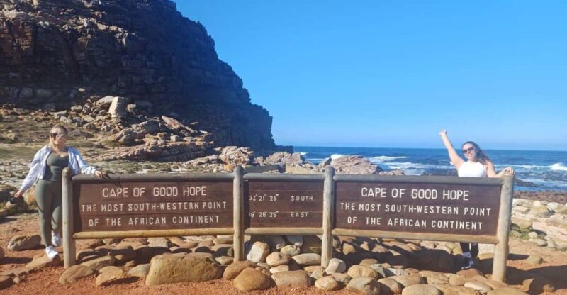 CAPE OF GOOD HOPE & PENGUIN,BOKAAP,SEALS,MUIZENBERG,FULLDAY - Key Points