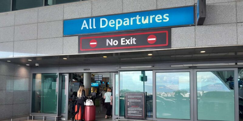 CAPE TOWN AIRPORT TRANSFERS - Booking and Cancellation