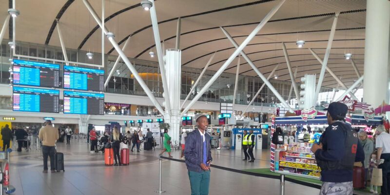 CAPE TOWN AIRPORT TRANSFERS - Vehicle Amenities