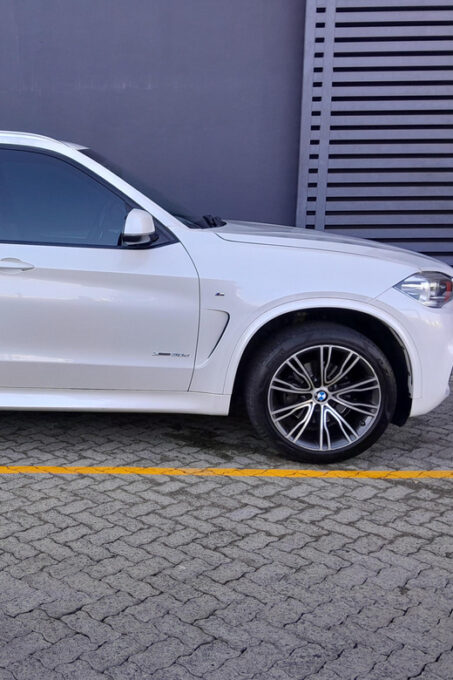 CAPE TOWN AIRPORT TRANSFERS - Meeting Point