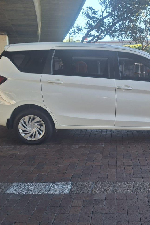 Cape Town: Airport Transfers and Chauffeur Drive Service - Experience Highlights