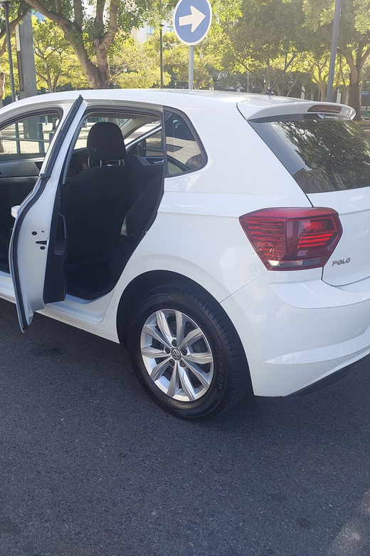 Cape Town: Airport Transfers, Chauffeur Services and Tours - Transportation Details