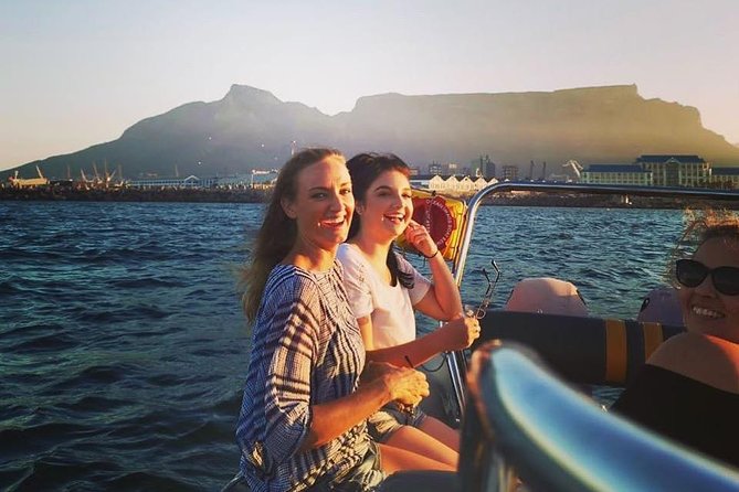 Cape Town Boat Trip - Scenic Highlights