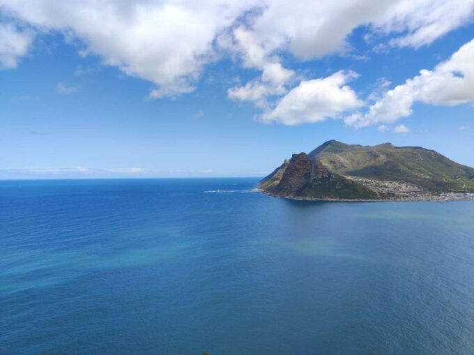 Cape Town: Cape Point, Penguin, & Table Mountain Tour - Vehicle and Guide