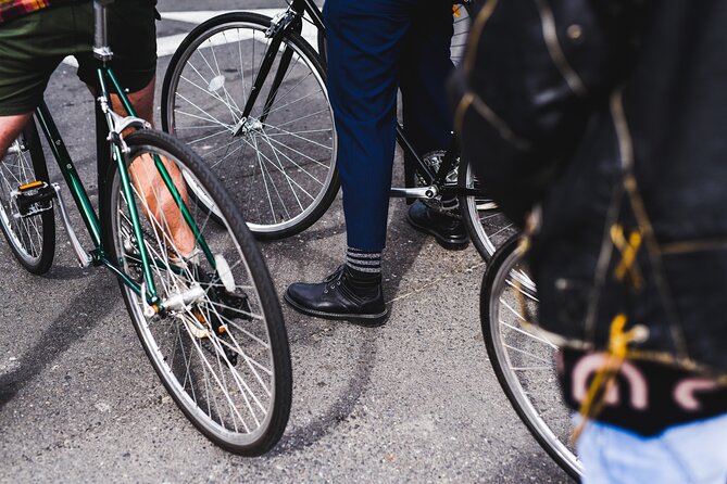 Cape Town City and Woodstock Bicycle Tour - Bicycling Tour Experience
