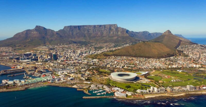 Cape Town: City Sightseeing and Table Mountain Private Tour - Key Points