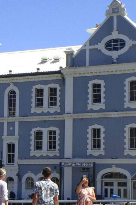 Cape Town City Small Group Day Tour - Cable Car/Hike up Table Mountain