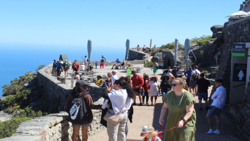 Cape Town City Tour and Table Mountain Plus Tickets - Colorful Bo Kaap Neighborhood