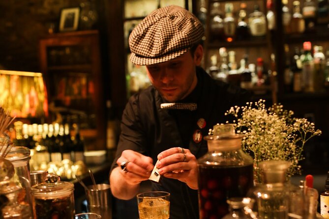 Cape Town Cocktail Mixology Bar Crawl - Positive Guest Experiences