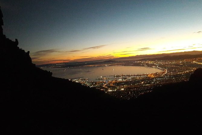 Cape Town Hike Lions Head Sunrise Morning Tour - Guided Hike to Lions Head