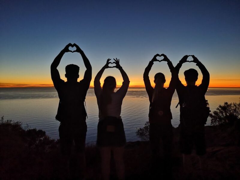 Cape Town: Lions Head Guided Hike at Sunset - Availability & Booking