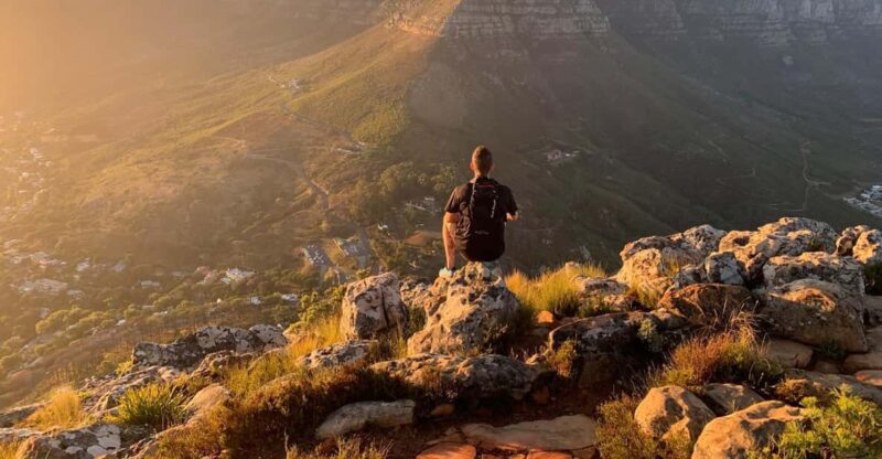 Cape Town: Lions Head Guided Hike With Mountain Goat Guides - Key Points