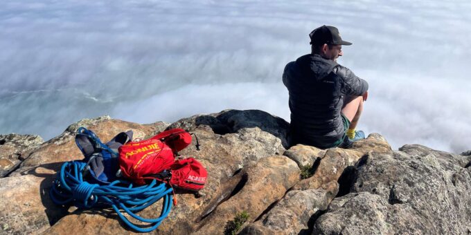 Cape Town: Lions Head Guided Hike With Mountain Goat Guides - Panoramic Views of Cape Town