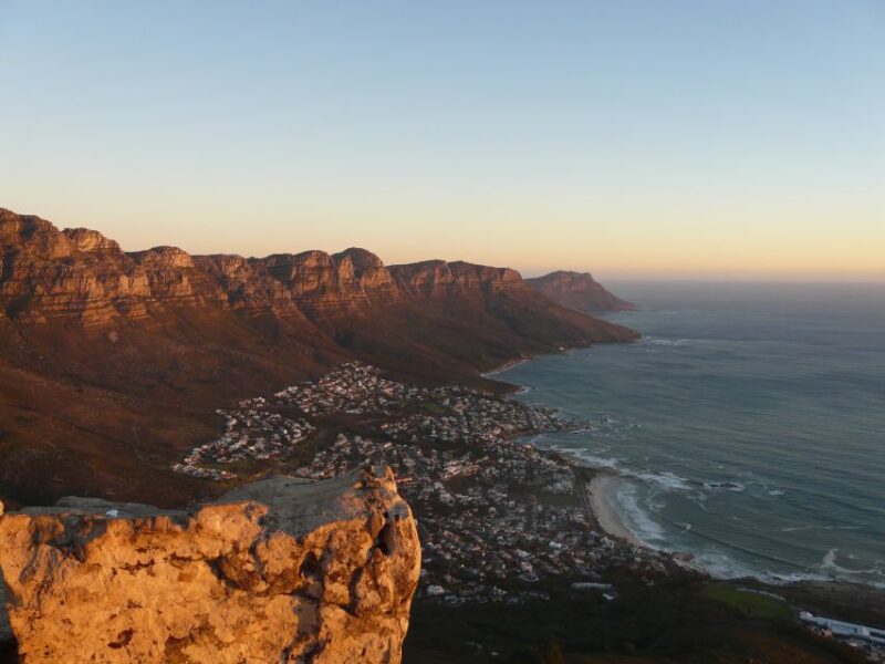 Cape Town: Lions Head Sunrise Hike - Pickup and Dropoff