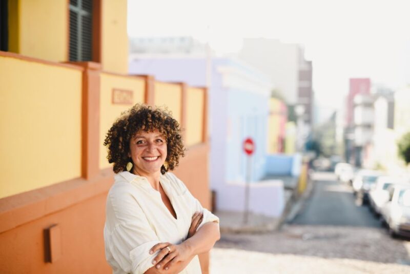 Cape Town: Photoshoot in the Bo-Kaap Neighborhood - Exploring the Bo-Kaap