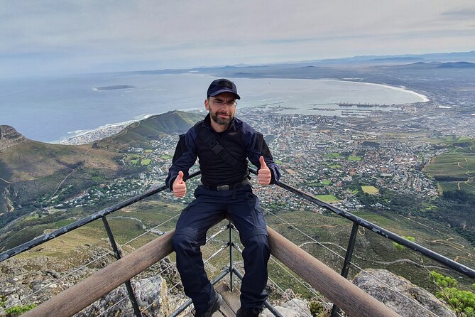 Cape Town: Platteklip Gorge Half-Day Hike on Table Mountain - Flora and Fauna of the Mountain