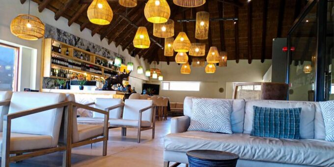 Cape Town: Private Full-Day Big 5 Aquila Game Reserve Tour - Pickup Location and Travel Time