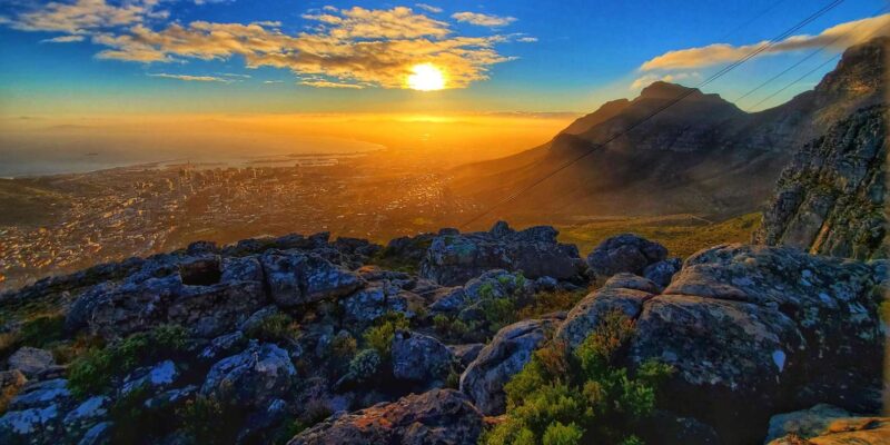 Cape Town: Private Lions Head Sunrise & Sunset Guided Hike - Group and Accessibility