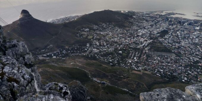 Cape Town Private Table Mountain & City Sightseeing Day Tour - Explore Breathtaking Landscapes